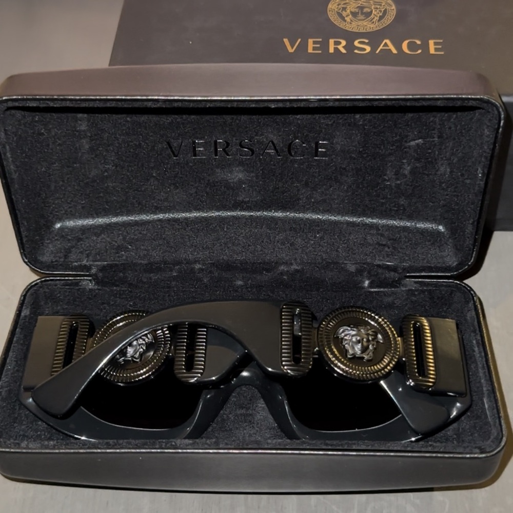Versace VE 4425u  Black Luxury Sunglasses with Dark Lenses Irregular Sunglasses